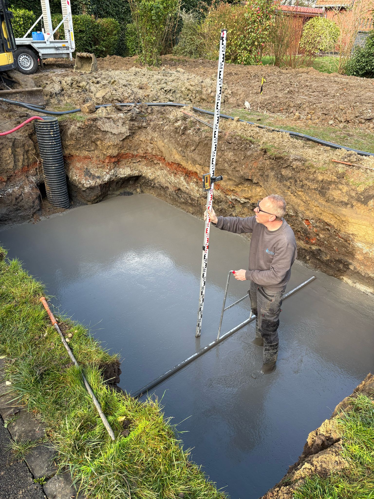 Coulage de béton pisicine extérieur